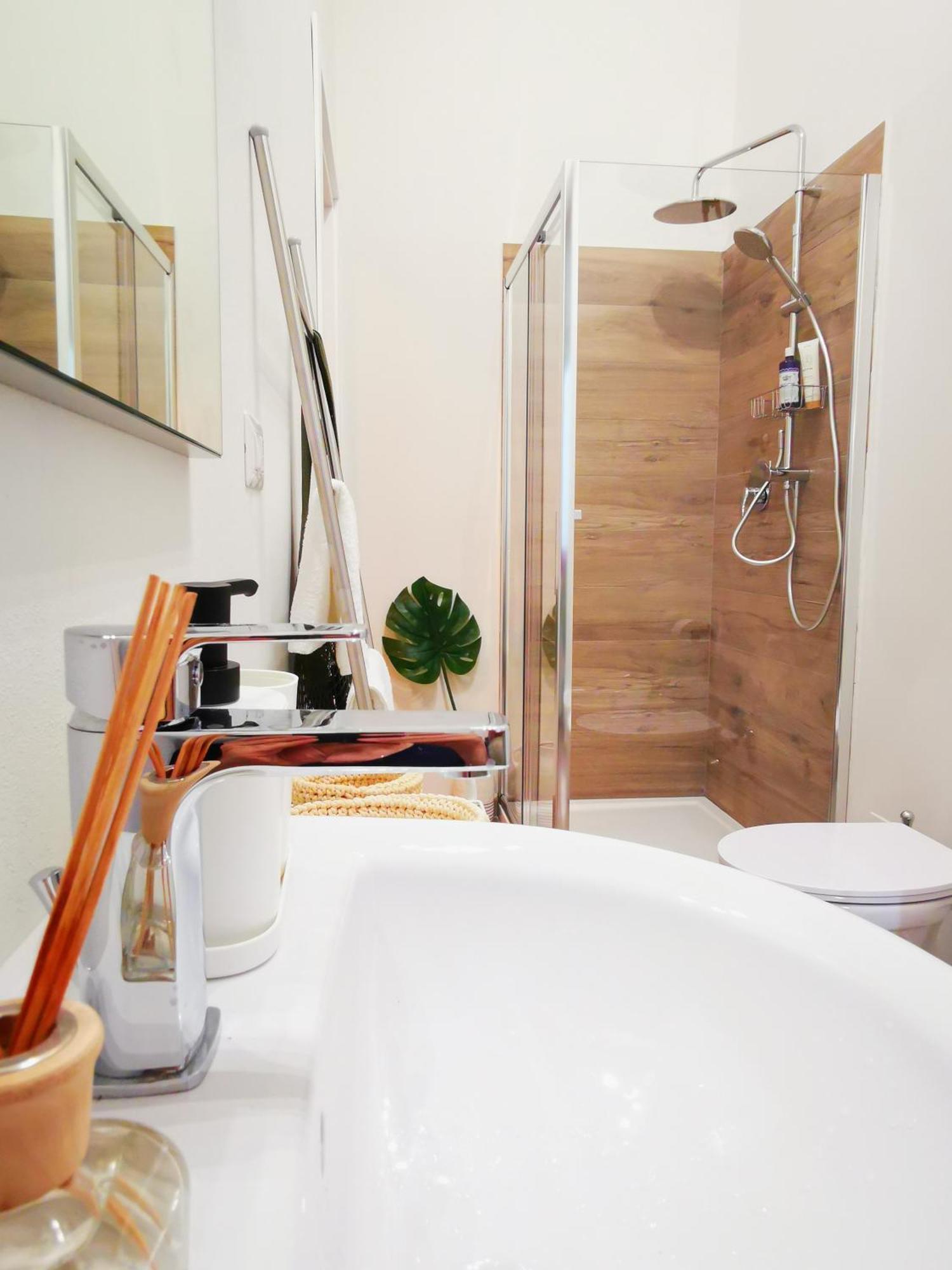 Spacious Apartment 50 Meters From The Metro Milan Room photo